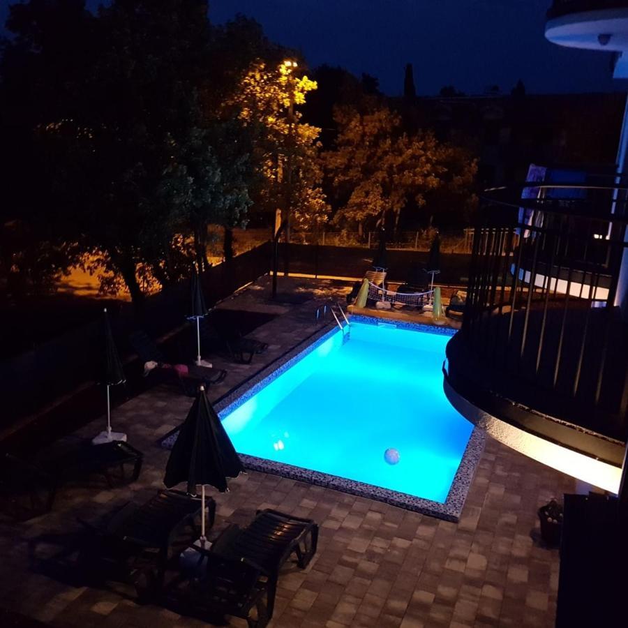 Apartmani Zaric Malinska Exterior photo