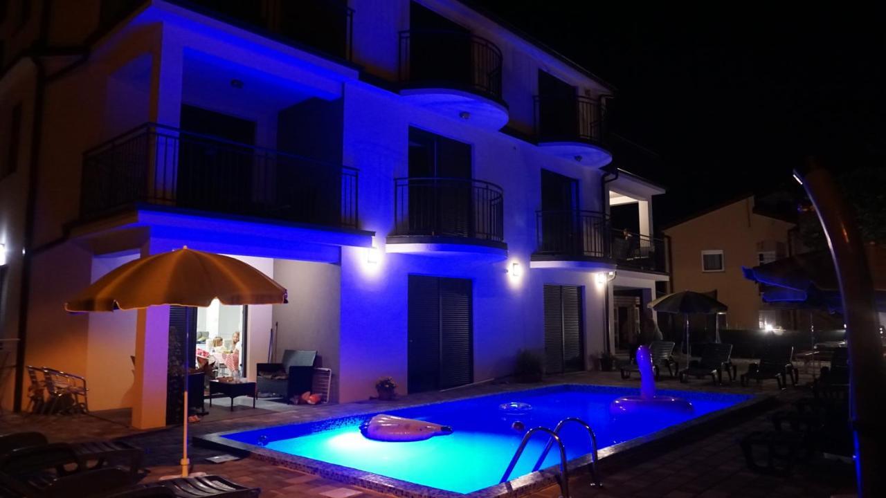 Apartmani Zaric Malinska Exterior photo